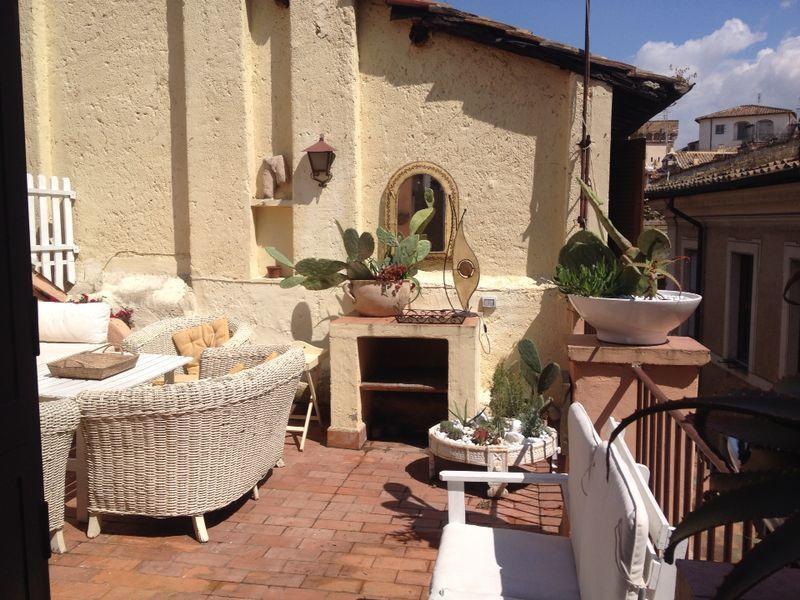 Bastianelli Home Rom Rum bild